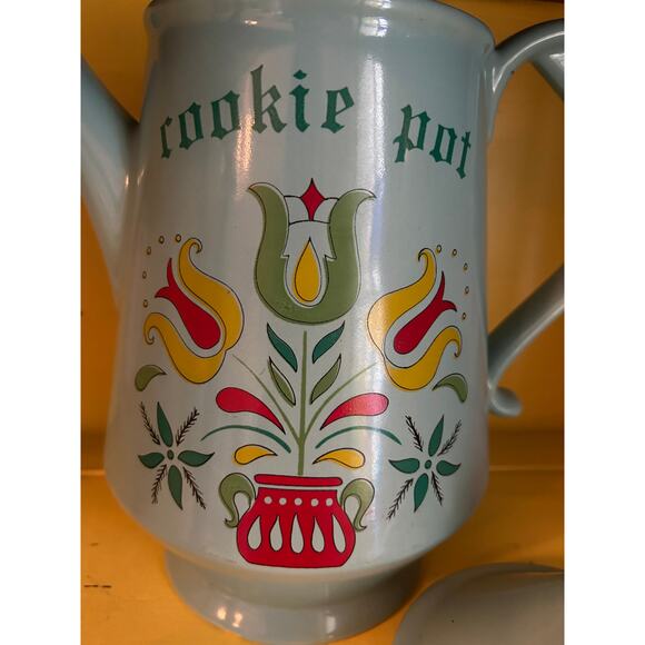 McCOY USA Vintage turquoise cookie jar Dutch tulip design - Picture 3 of 6